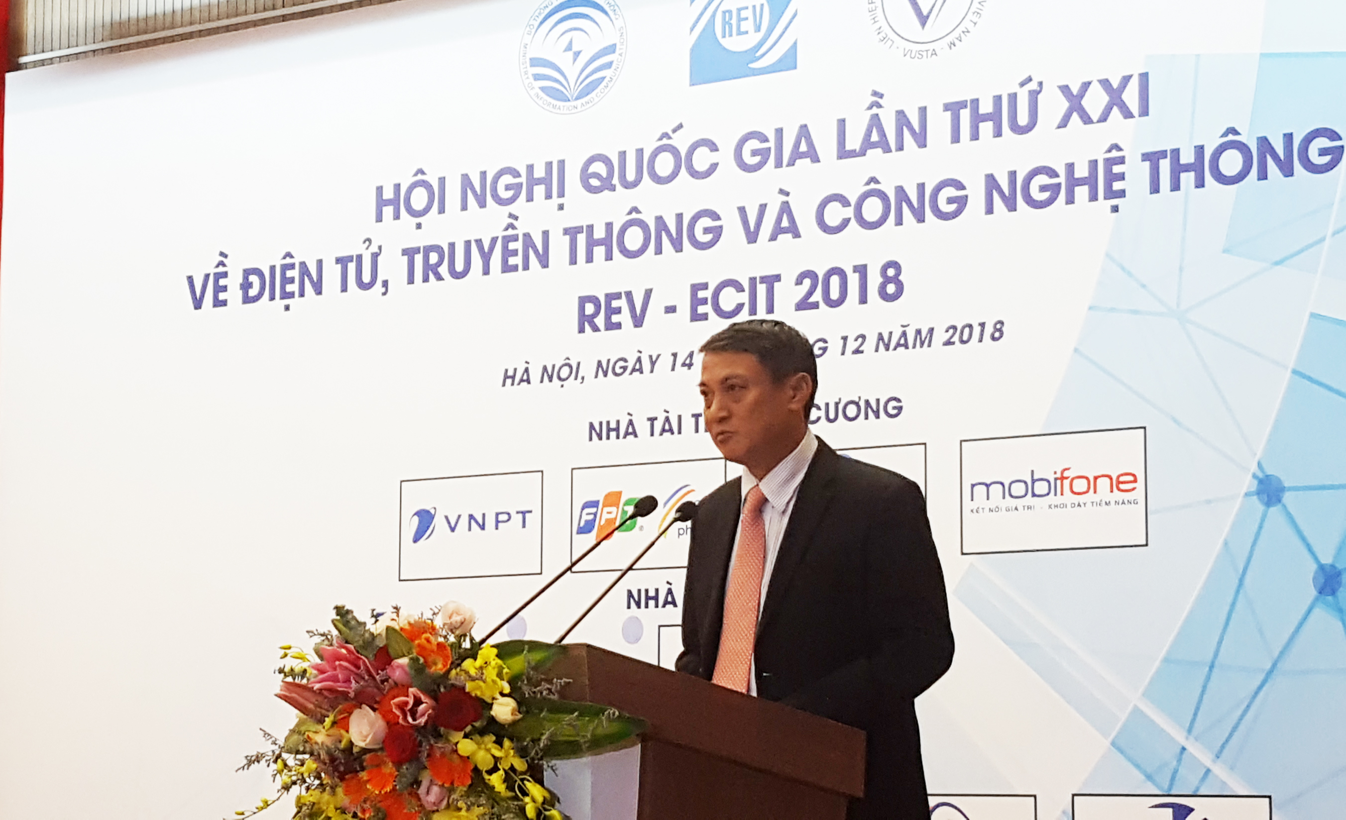 Thứ trưởng Bộ TT&TT Phạm Hồng Hải đến dự và phát biểu khai mạc tại Hội nghị